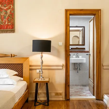 Luxe Collection @ Centre Old Town Apartment *