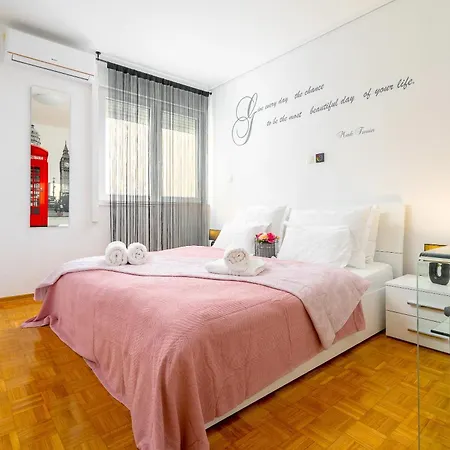 Apartment Luxe Collection @ Centre Old Town *