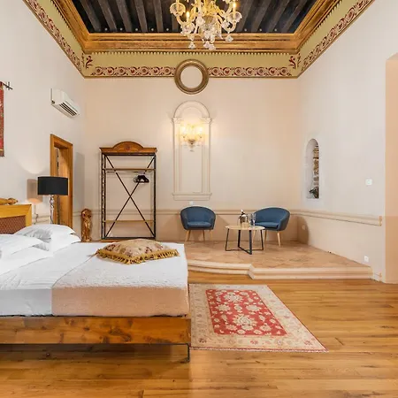 Appartamento Luxe Collection @ Centre Old Town *