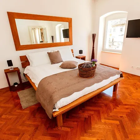 Appartamento Luxe Collection @ Centre Old Town *